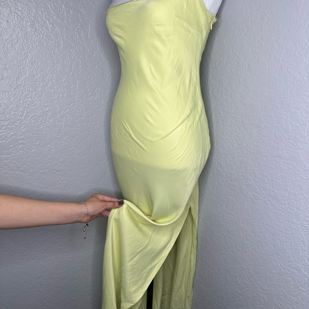 Forever 21 Strapless Light Yellow Dress